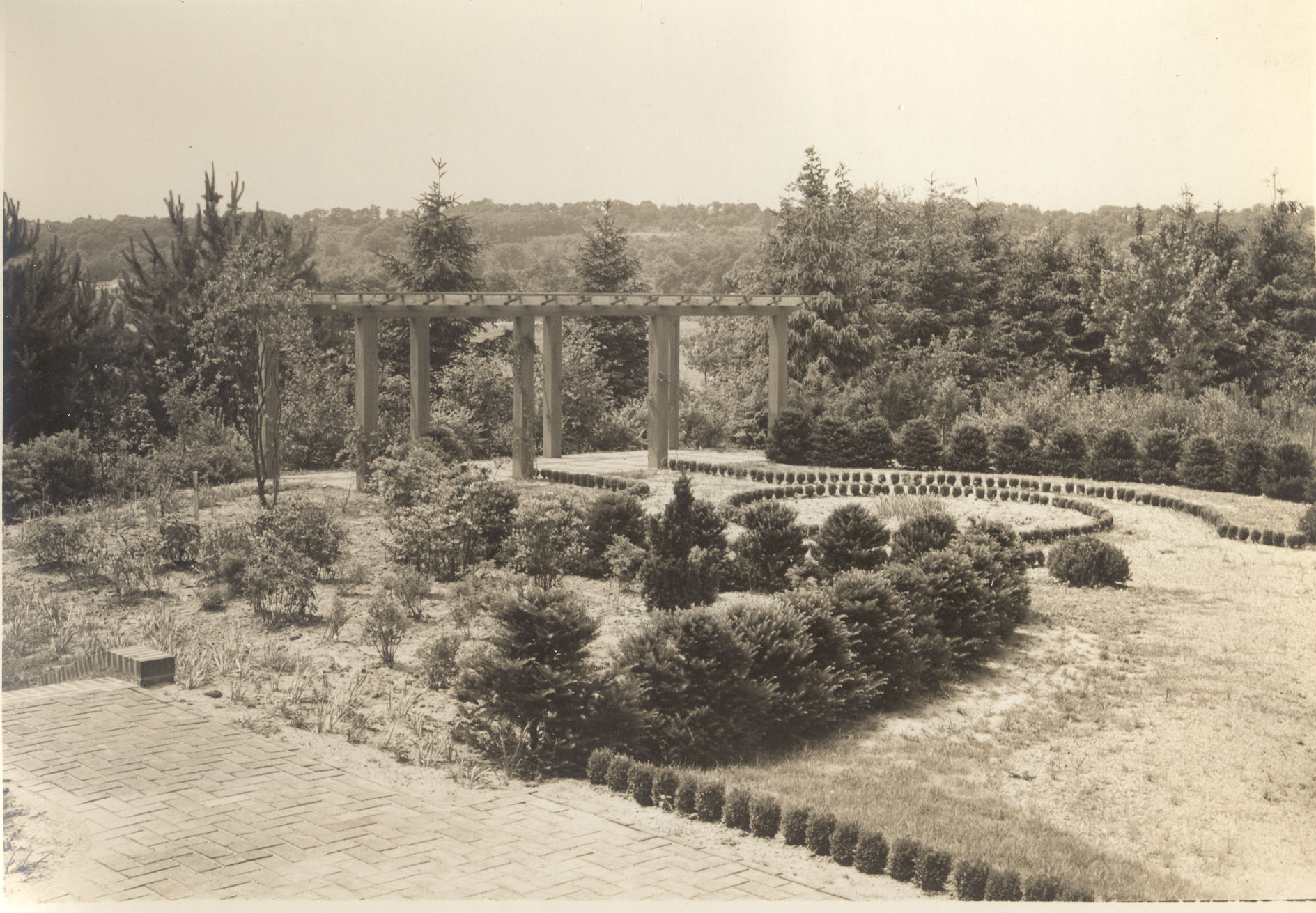 Olmsted Gardens See Passaic County