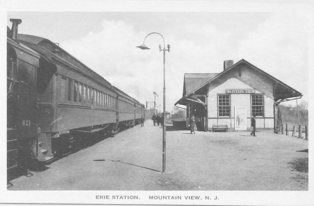 Postcard Erie Station Mountain View Nj